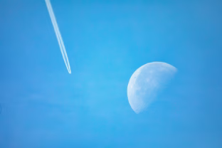 NASA ilgai laukta misija į Mėnulį vėl atidėta: raketos bandyme nustatytas rimtas gedimas