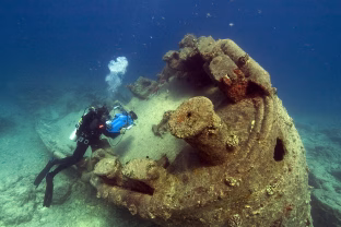 1600 metų paslaptis atskleista: jūros dugne rastas puikiai išsilaikęs romėnų laivas