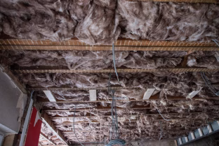 Vasarnamis be šildymo? Šeimininkai dalijasi pigiu metodu, kuris išlaiko šilumą