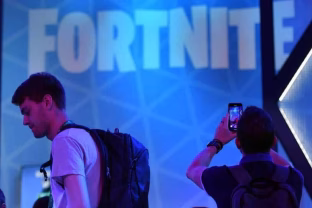 Sugrįžimas į 1985 metus: „Fortnite“ gali atnešti nostalgišką kino šuolį laiku, žaidėjai nekantrauja