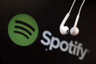 Suklusti turėtų „Spotify“ naudotojai: kainos ir vėl kils, įvardijo, kas laukia jūsų 2026 metais