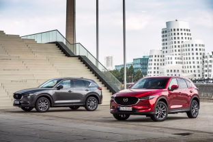 „Mazda“ vadovai priversti griebtis už galvų: iš Rusijos pasitraukė jau seniai, tačiau jų automobiliai grįžo į prekybą