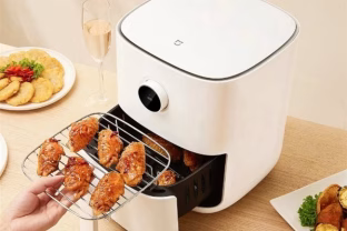 Ar jūsų karšto oro gruzdintuvė skleidžia nemalonų kvapą? Pasakė, kokią klaidą daro daugelis