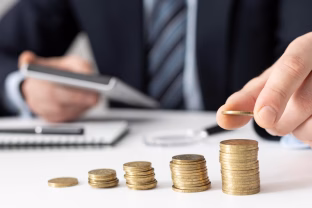 Visata turi svarbią žinutę šiems Zodiako ženklams: finansiniai sunkumai pagaliau baigsis, svarbi žinia