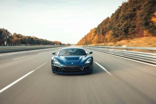 Šiam elektromobiliui neprilygsta net ir brangiausi benzininiai ar dyzeliniai automobiliai: užfiksuoti net 23 rekordai, tačiau tai dar ne viskas