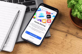 Skambus „Apple“ vadovų pareiškimas: „iPhone“ naudotojai niekada nebuvo paveikti masinių virusų atakų