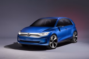 „Volkswagen“ ketina imtis pokyčių: naujausiuose automobiliuose svarbiausios funkcijos turėtų būti atliekamos mygtukų paspaudimu