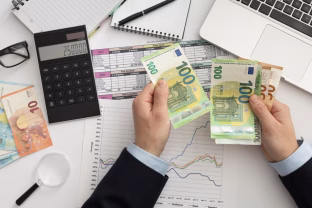 Seimas pritarė: svarstomais pakeitimais numatoma sustiprinti finansų sektoriaus skaitmeninį atsparumą
