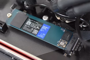 Kompiuterių rinką supurtys kainų šuoliai: atmintinių ir SSD kainos gali šokti į neregėtas aukštumas