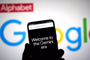 „Google“ eksperimento išvados šokiruoja: dirbtinis intelektas jau dabar diktuoja žaidimo taisykles