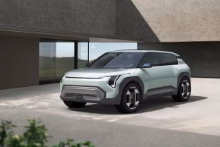 Pamirškite benzininius ir dyzelinius automobilius: Lietuvoje žaibiškai populiarėja elektromobiliai, skaičiai nustebins