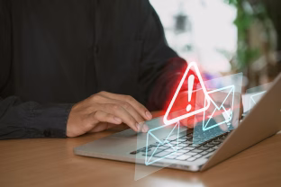 Ar atpažintumėte sukčių spąstus? Šiemet iš šalies gyventojų jau išviliota daugiau nei 10 milijonų eurų