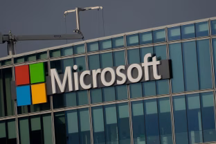 Vartotojų duomenų ir privatumo skandalas: „Microsoft“ atstovų žodžiai sukrėtė Prancūzijos politiku