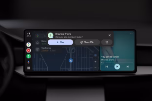 Nauja automobilių era: „Google“ leis naršyti internete ir žiūrėti vaizdo įrašus per „Android Auto“ platformą