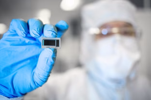 TSMC gali įsigyti mažumos „Intel“ akcijų paketą: svarbų vaidmenį šiame sandoryje gali atlikti ir JAV lustų kūrėjai „Qualcomm“ bei „Broadcom“