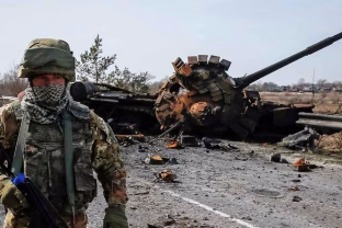Ukraina stiprina savo gynybinius pajėgumus: lenkų amunicija jau fronte, Rusijos laukia galingas smūgis