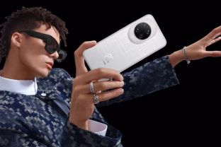 „Huawei“ pristatė „nova 14“ ir „nova 14 Pro“ išmaniuosius telefonus su „HarmonyOS 5“ operacine sistema