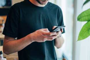 Technologijos yra mūsų draugas ar priešas? Pasirodo, telefonas žino daugiau nei tu pats, štai kaip tai vyksta