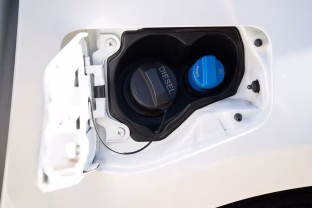 Mechanikas rėžė visiškai atvirai: tai pats patikimiausias dyzelinis automobilis, įveikia šimtus tūkstančių kilometrų