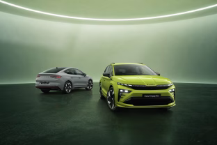 „Škoda Enyaq“ modelių šeimą papildė sportiškosios RS versijos, išsiskiria įspūdingomis dinaminėmis savybėmis