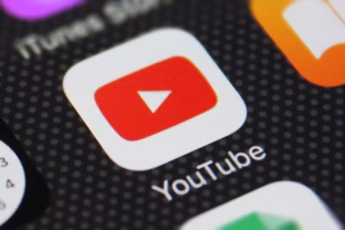 „YouTube“ programėlė pasipildys naudinga funkcija: atsiras objektų paieška trumpuose vaizdo įrašuose