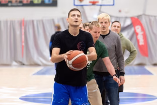 Vilnius savaitgalį virs atvira krepšinio arena: M-1 prieš žvaigždes ir geriausio tritaškininko paieškos