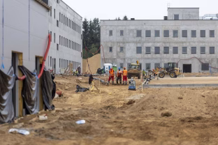 KAM skelbia Kairių karinio miestelio vystymo ir priežiūros paslaugų pirkimą, ruošiamas įspūdingas projektas