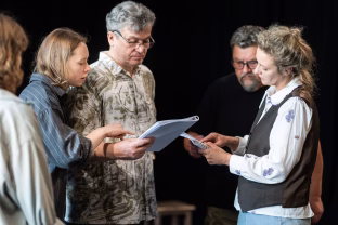 Teatro aktoriams atsirado galimybė nerti į legendinio italų dramaturgo kūrybą: planuojami trys spektakliai