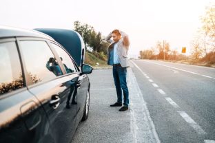 Automobilio gedimas gali stipriai paploninti piniginę: tyrimas atskleidžia liūdną daugelio lietuvių realybę
