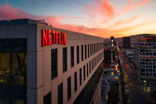 „Netflix“ sprendimas supykdė žaidimų gerbėjus: platformoje netrukus neliks krūvos populiarių žaidimų