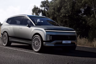 Realaus pasaulio prabanga: kodėl naujieji elektromobiliai tampa tikrąja šeimos prabanga ir aplenkia net BMW?