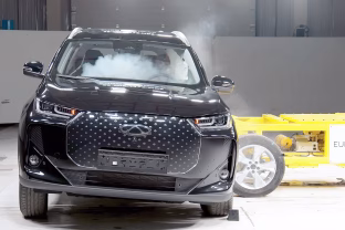 Euro NCAP verdiktas: Kinijos lyderystė, vienas iš šių automobilių bandymo metu vos nesužalojo vaiko