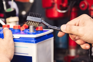 Akumuliatoriaus tarnavimo laikas: mitų daugiau nei tiesos, ką verta žinoti prieš perkant?