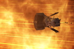 NASA zondas aptiko nematomą Saulės skydą: paaiškėjo, kodėl protonai įkaista labiau nei elektronai