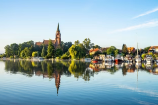 Dar neatrasta atostogų vieta: tūkstančio ežerų kraštas, naudingi patarimai ir gražiausios vietos