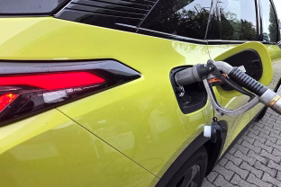 Lietuviai tai žinojo jau labai seniai: automobiliai su dujomis tampa vis populiaresni, muša rekordus visoje Europoje