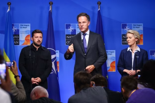 Europos lyderiai stoja į kovą dėl Ukrainos: Zelenskio vizitui JAV ruošiamas slaptas paramos planas