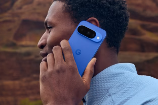 Oficialiai pristatytas naujasis „Google Pixel 10“ išmanusis telefonas su trimis kameromis ir „Tensor G5“ lustu