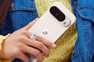 Naujieji „Google Pixel 10 Pro“ serijos išmanieji telefonai pasiūlys didesnes baterija ir „Tensor G5“ lustą