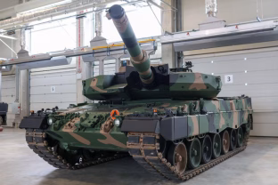 Lenkija tampa Europos K2 tankų gamybos centru: įvardijo, kas laukia kariuomenės ir visos pramonės
