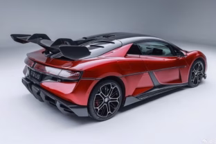 Kinų superautomobilis pasiekė įspūdingą greitį: BYD šedevras meta iššūkį tokiems galiūnams kaip „Bugatti“
