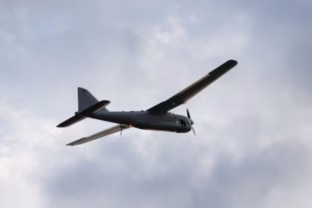 Dronų spiečius virš Vokietijos dangaus: ar Maskva išties jau pradėjo naują žvalgybos fazę?