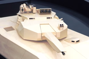 Pietų Korėja kuria kone nematomą kovinę mašiną: neįtikėtinai galingas kovinis monstras su dronais ir raketomis