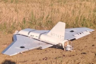 Virš vyriausybinių pastatų Lenkijoje numuštas dronas: sulaikyti baltarusiai, NATO siunčia naikintuvus