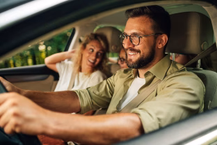 Kaip išsirinkti tobulą nuomojamą automobilį kelionei: 5 svarbiausi automobilių ekspertų patarimai