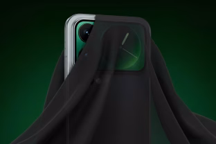 Pasirodė „Xiaomi 17 Pro Max“ flagmano nugarėlės dizaino nuotraukos, atskleidžiama viena netikėta detalė