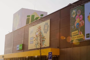 Klaipėdos rajone atidaryta nauja „Iki“ parduotuvė, atidarymo proga kainos krinta, o duona kepama vietoje