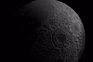 Netikėtas atradimas Mėnulyje: kinų misija atskleidė tai, ką NASA mokslininkai ilgai laikė neįmanomu