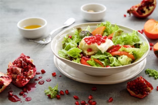 Egzotiškieji ir ryškiaspalviai persimonai tampa sezono hitu: pigūs ir gardūs receptai, kurių dar neišbandėte