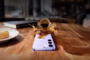 „Realme“ paskelbė apie naujuosius „C85“ serijos išmaniuosius telefonus su didelėmis baterijomis